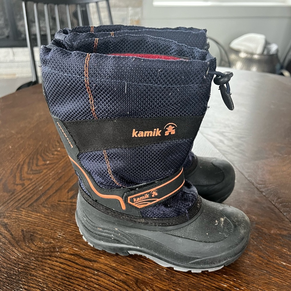 Boys Kamik snow boots